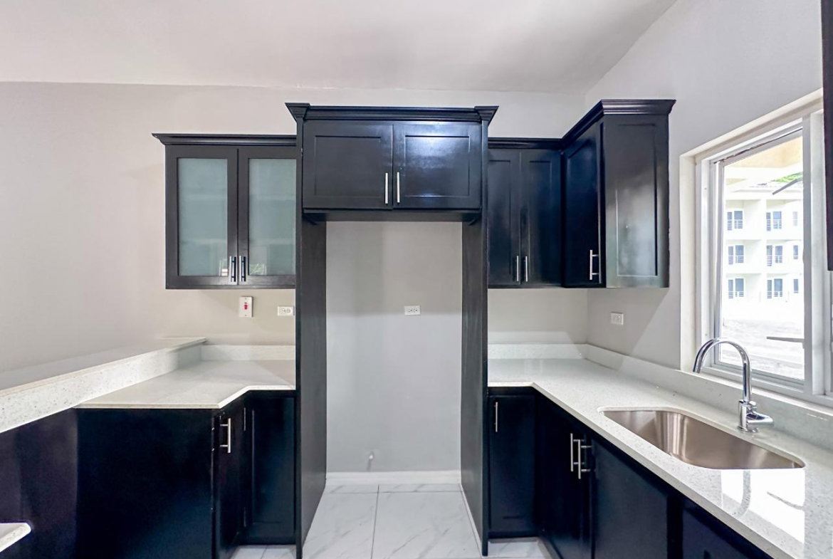 Eighth image of 8- 3 Belvedere in Kingston 19, St. Andrew, Jamaica - property is For Sale