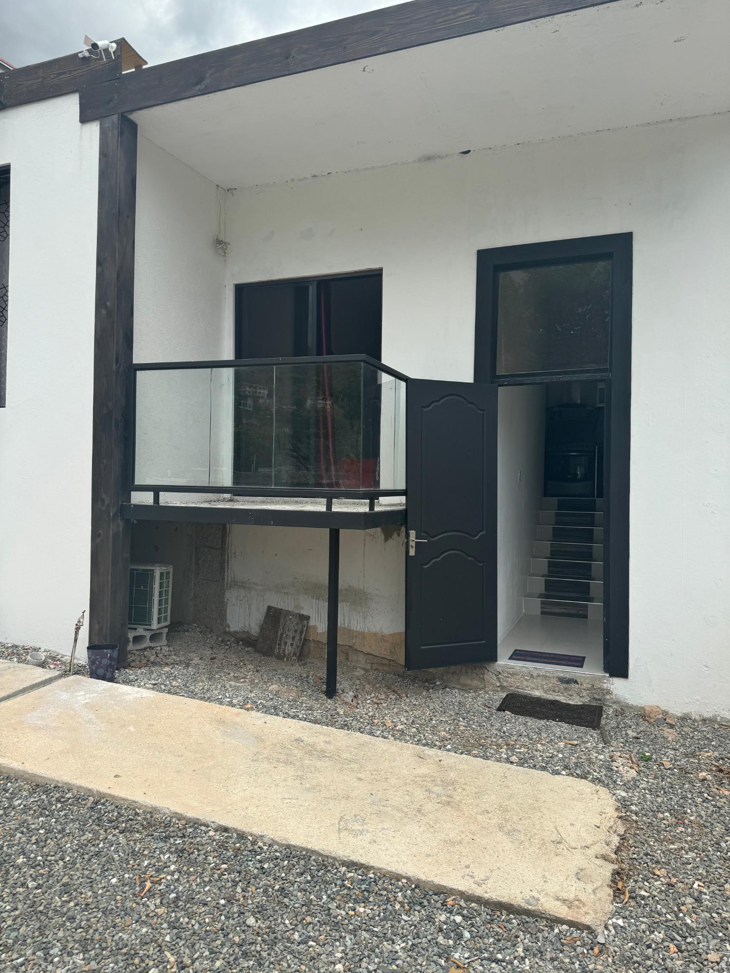 Fourth image of 4-2 Michigan Close in KINGSTON, Kingston, Jamaica - property is For Rent