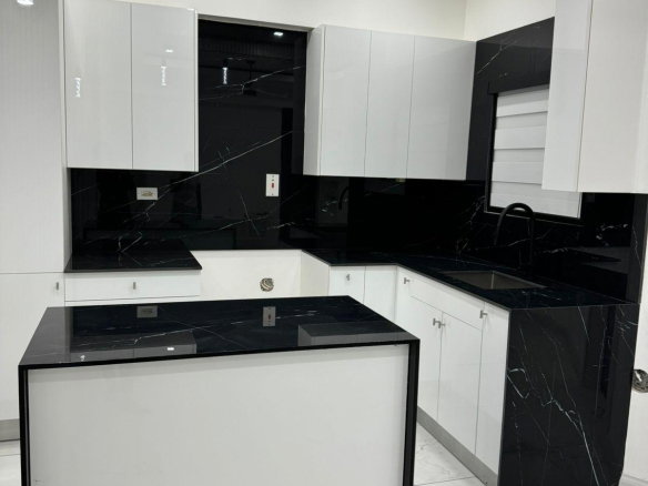 First image of 19-7 Kensington Crescent in Kingston 5, St. Andrew, Jamaica - property is For Rent