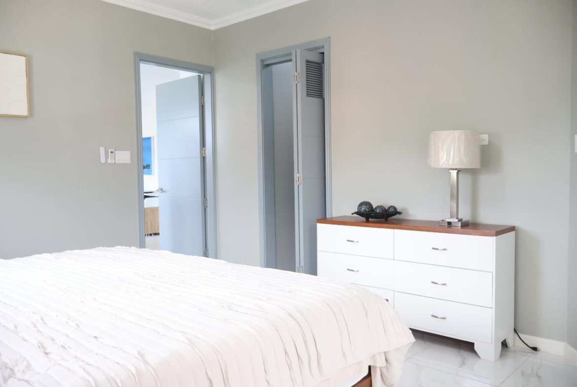 Thirteenth image of 15 Seaview Avenue in Kingston 6, St. Andrew, Jamaica - property is For Rent