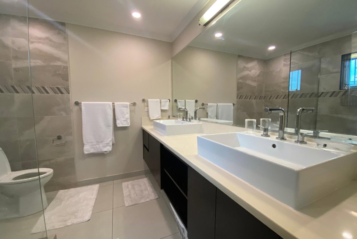 Twenty-Second image of 21d-16 Garden Close in Kingston 8, St. Andrew, Jamaica - property is For Rent