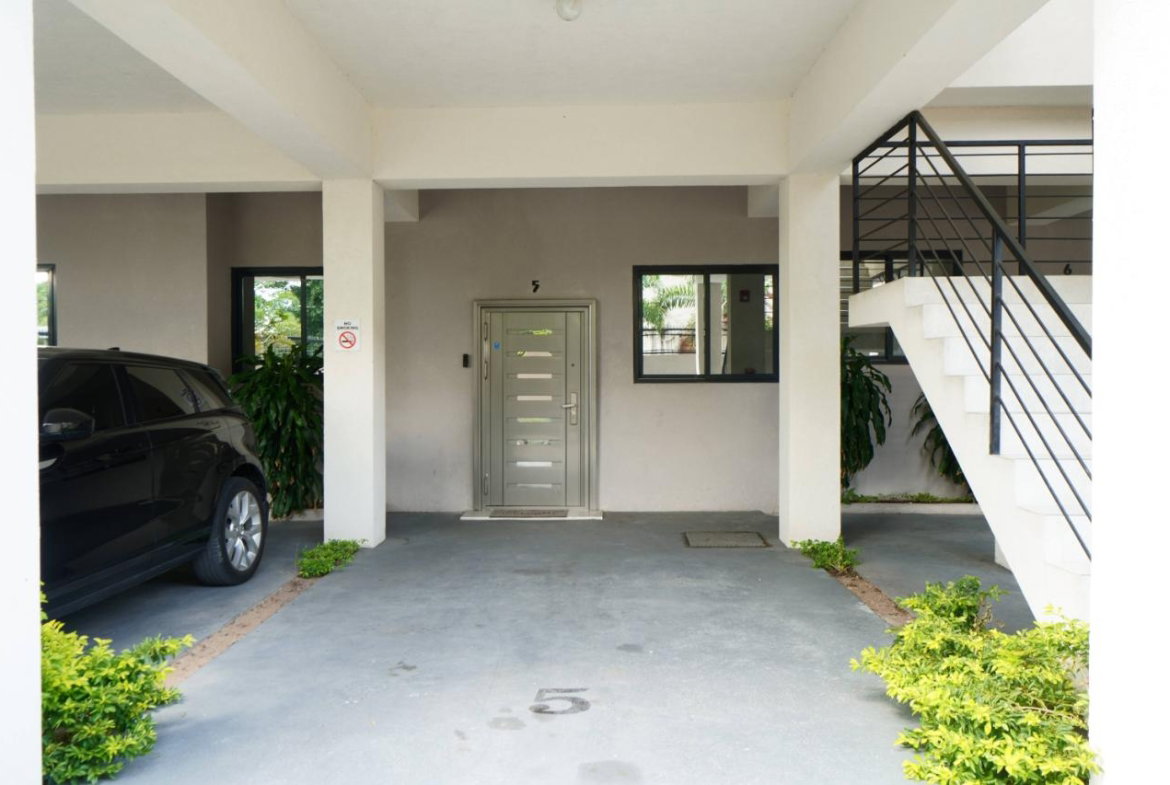 Sixth image of 5-6 Old Church Avenue in Kingston 8, St. Andrew, Jamaica - property is For Sale
