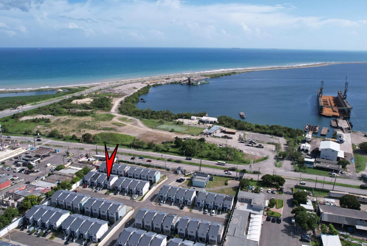 Twenty-Ninth image of 60 Seaweed Road, Seascape in Kingston 17, St. Andrew, Jamaica - property is For Rent