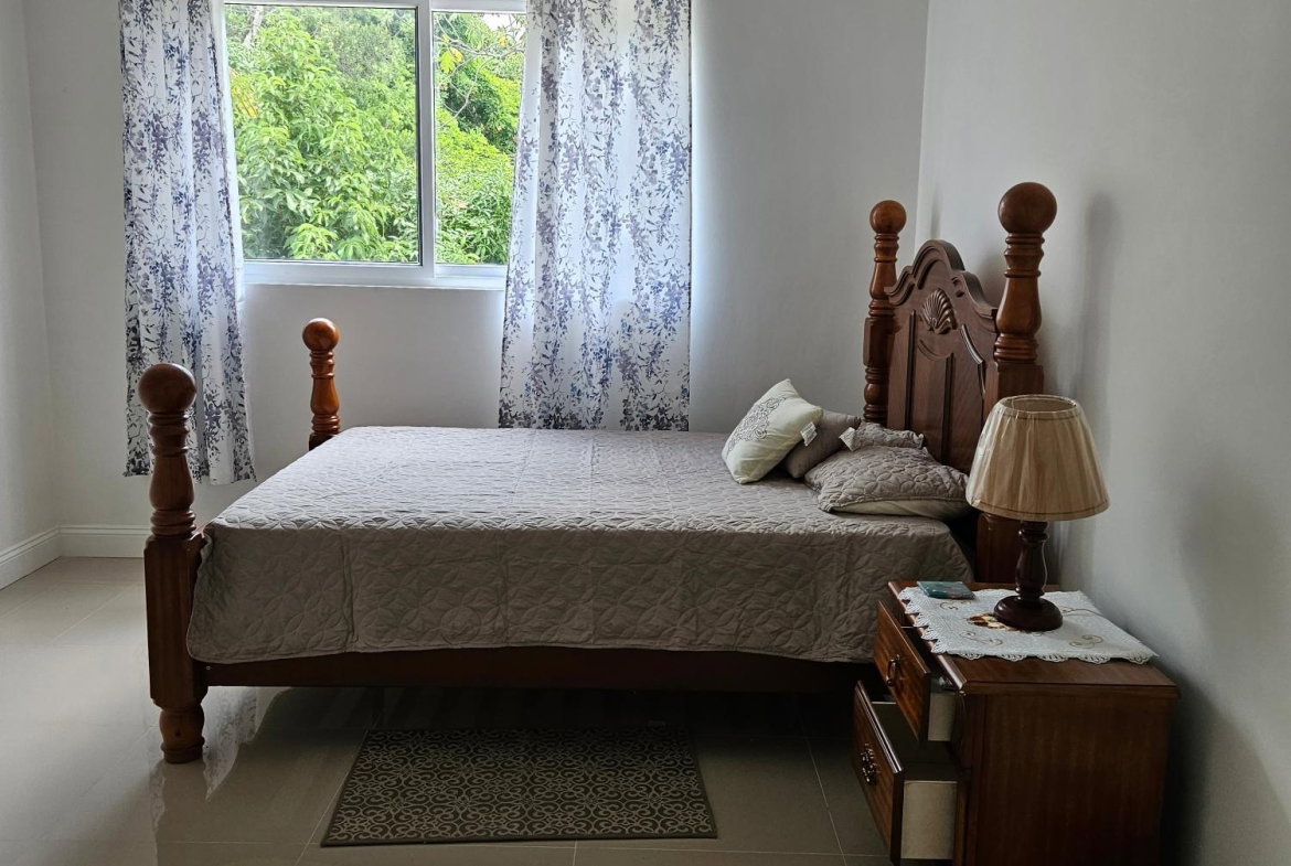 Fourteenth image of 10-11 1/2 Charlemont Avenue in Kingston 6, St. Andrew, Jamaica - property is For Rent