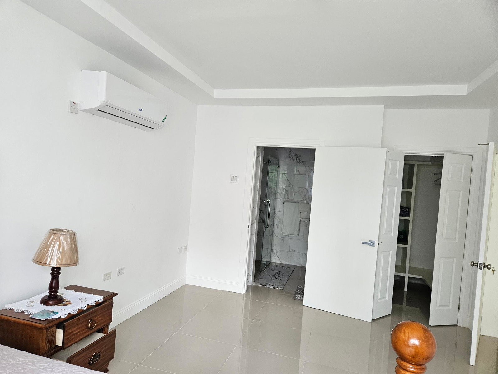 Fifteenth image of 10-11 1/2 Charlemont Avenue in Kingston 6, St. Andrew, Jamaica - property is For Rent
