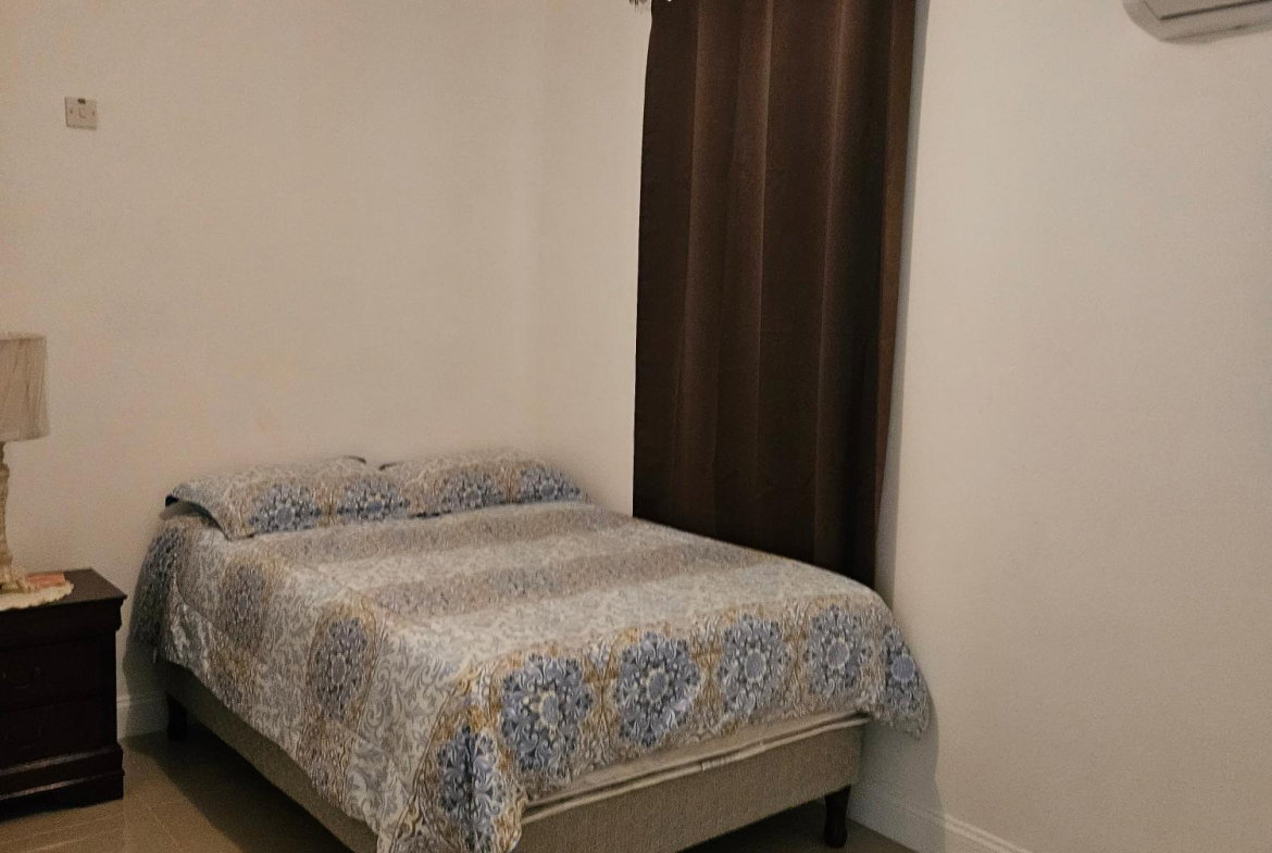 Sixteenth image of 10-11 1/2 Charlemont Avenue in Kingston 6, St. Andrew, Jamaica - property is For Rent