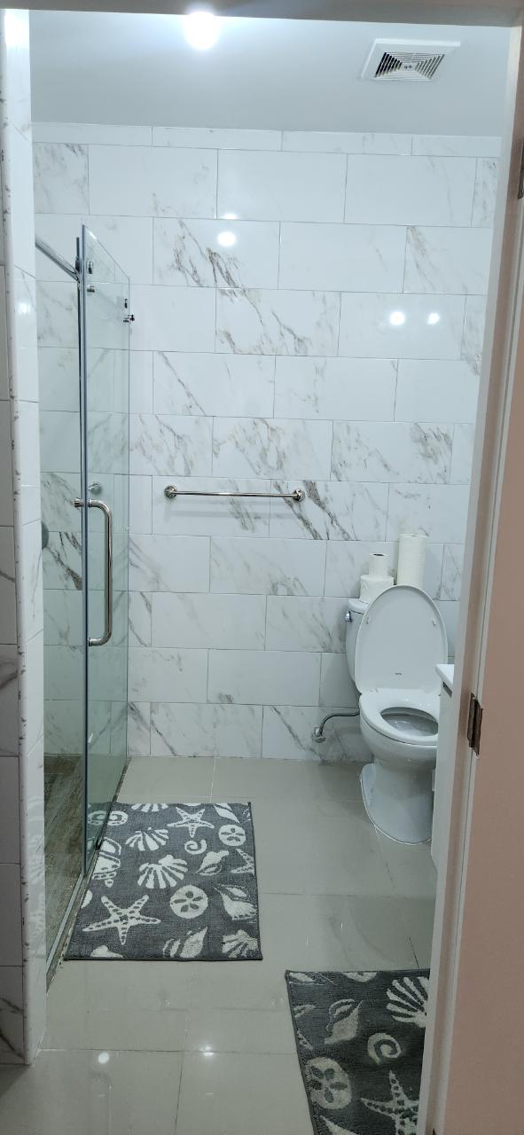 Tenth image of 10-11 1/2 Charlemont Avenue in Kingston 6, St. Andrew, Jamaica - property is For Rent