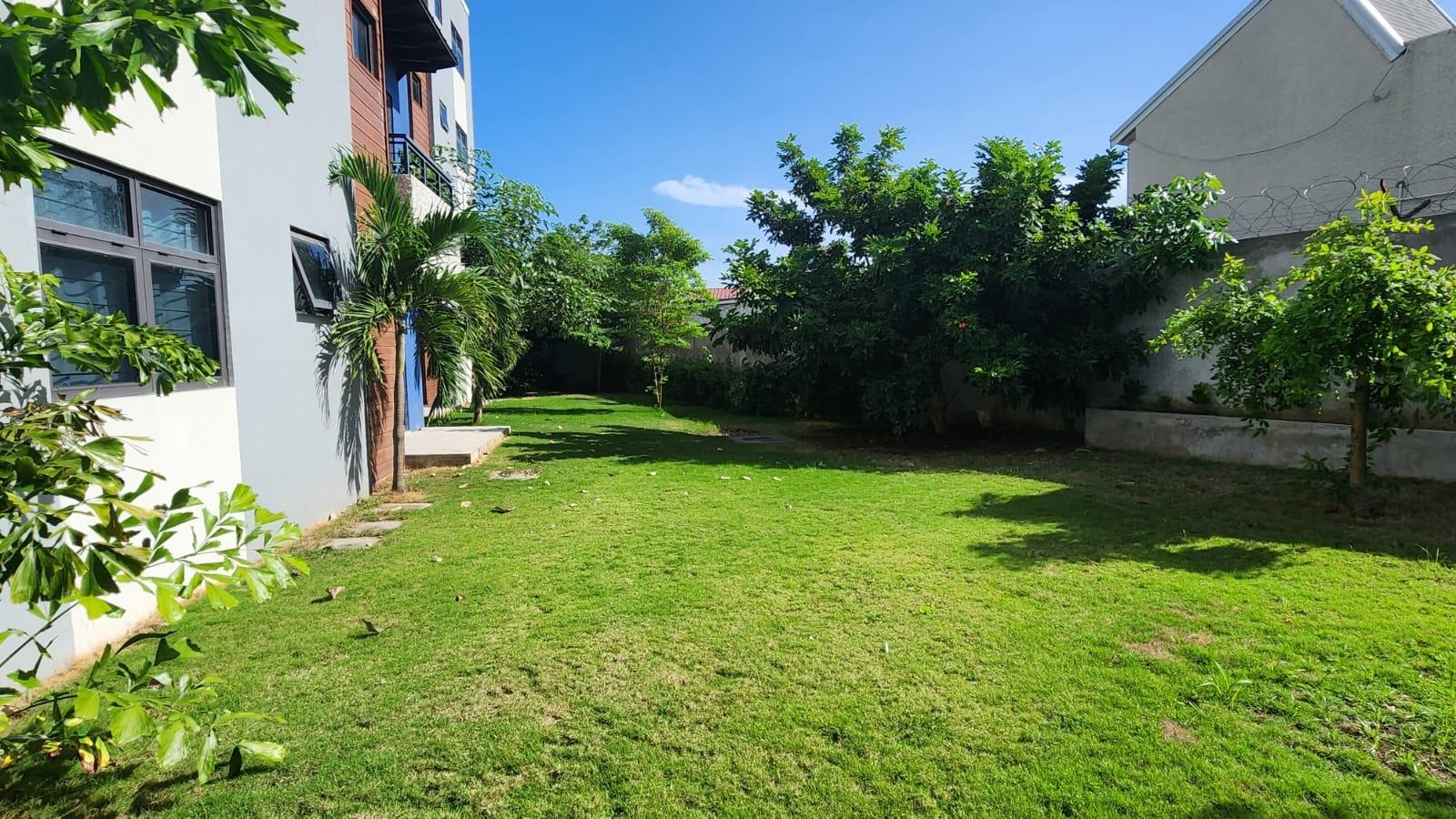 Thirtieth image of 33-21 Salisbury Avenue in Kingston 6, St. Andrew, Jamaica - property is For Rent
