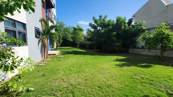 Thirtieth image of 33-21 Salisbury Avenue in Kingston 6, St. Andrew, Jamaica - property is For Rent