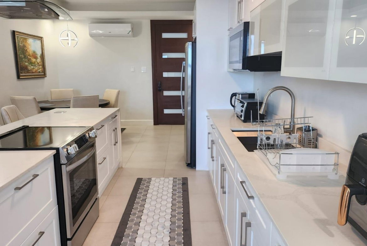 Fourth image of 33-21 Salisbury Avenue in Kingston 6, St. Andrew, Jamaica - property is For Rent