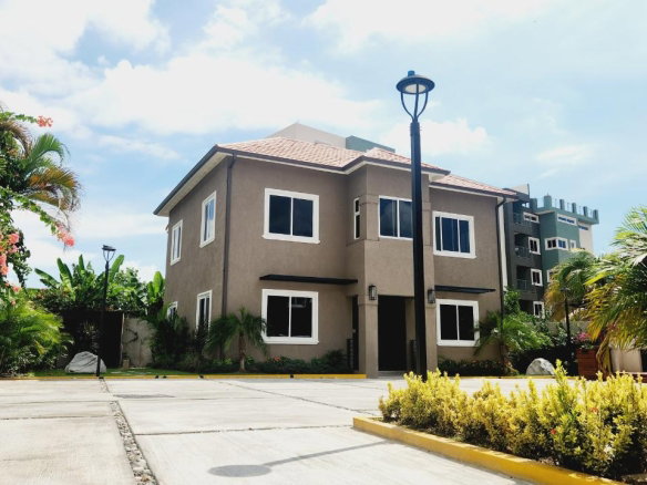 First image of 3-2 Merrivale Close, Kingston in Kingston 8, St. Andrew, Jamaica - property is For Rent