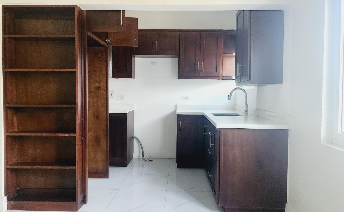 Tenth image of 3-2 Merrivale Close, Kingston in Kingston 8, St. Andrew, Jamaica - property is For Rent