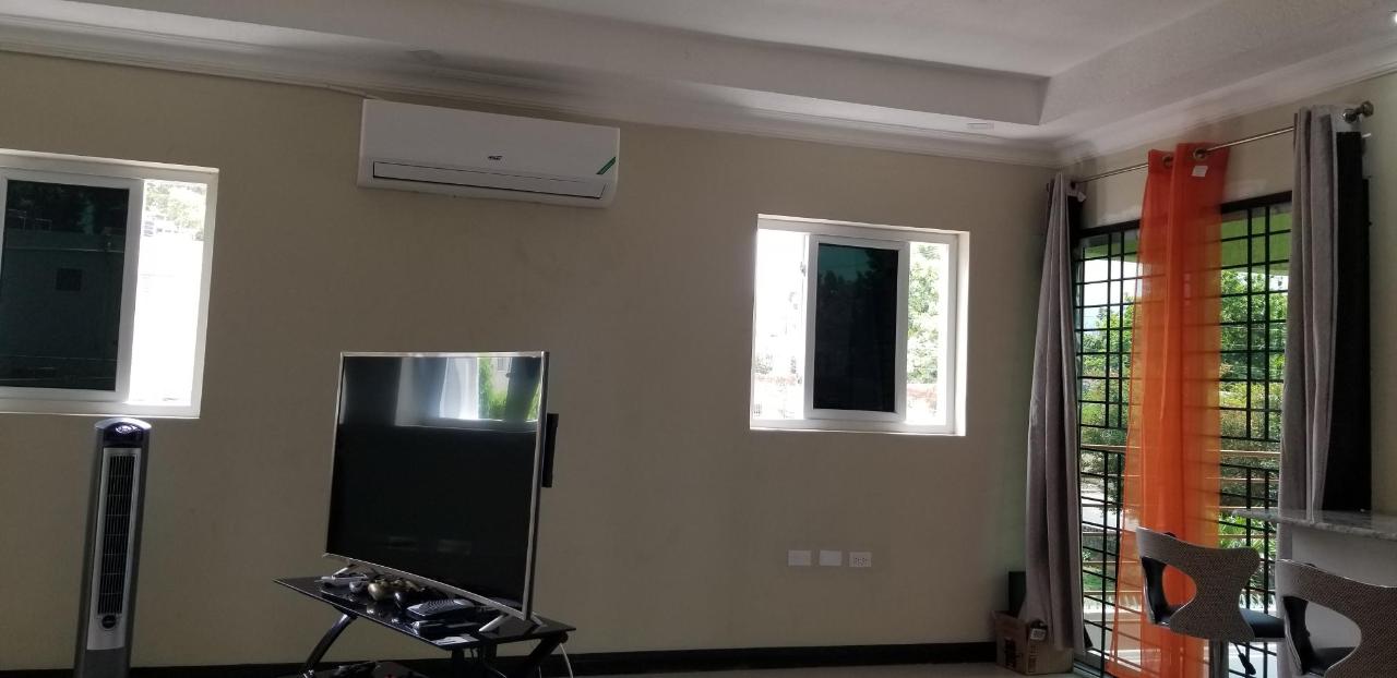 Third image of 6-77 Sunrise Crescent, Kingsto in Kingston 19, St. Andrew, Jamaica - property is For Rent
