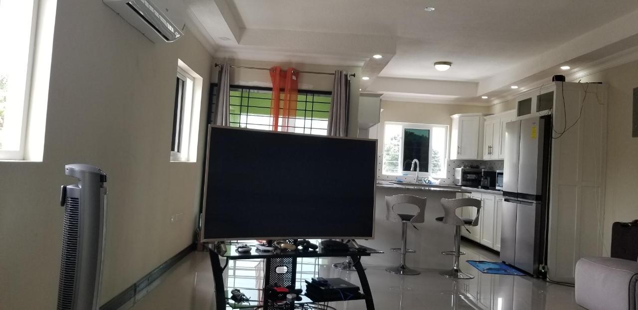 Fifth image of 6-77 Sunrise Crescent, Kingsto in Kingston 19, St. Andrew, Jamaica - property is For Rent