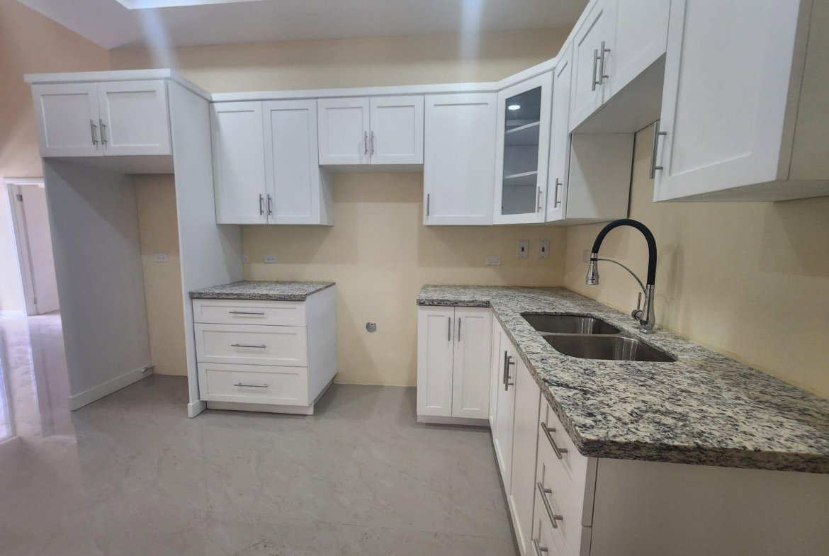 First image of Apt 8-129 Red Hills Rd, Kingston 19 in Red Hills, St. Andrew, Jamaica - property is For Rent
