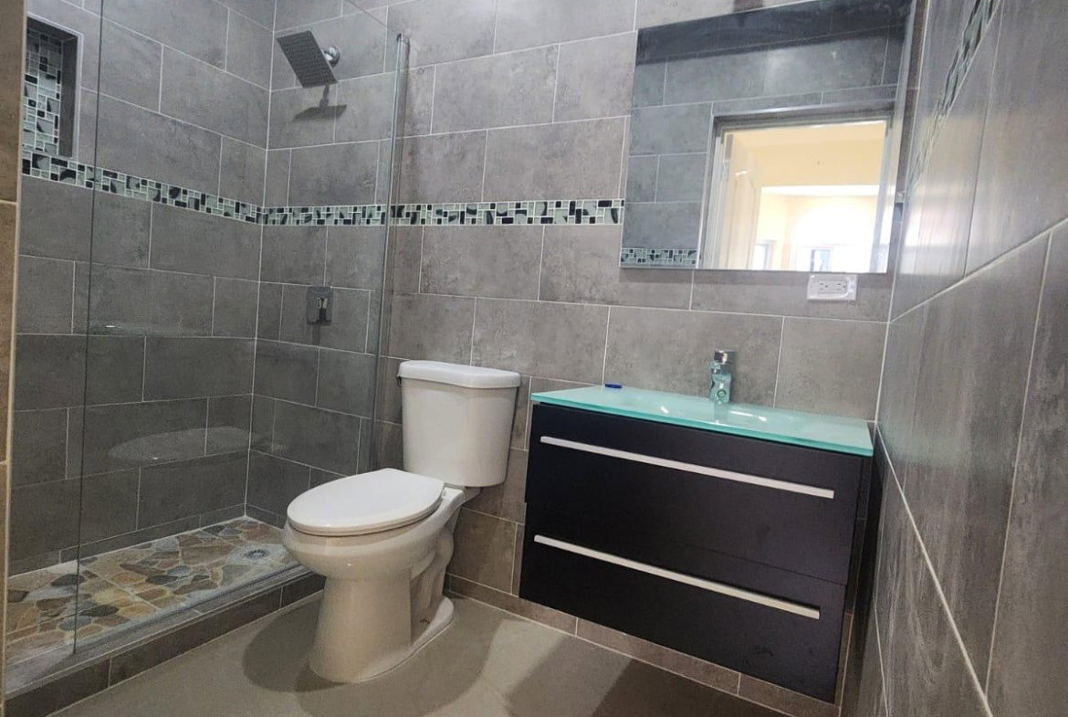 Fifth image of Apt 8-129 Red Hills Rd, Kingston 19 in Red Hills, St. Andrew, Jamaica - property is For Rent