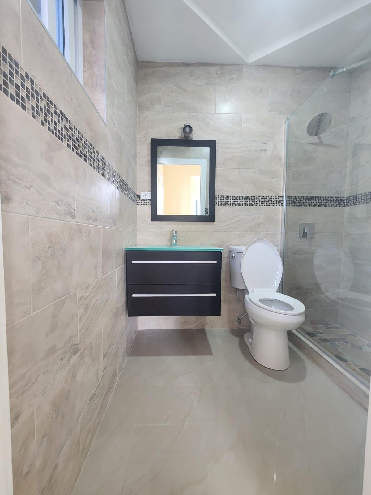 Sixth image of Apt 8-129 Red Hills Rd, Kingston 19 in Red Hills, St. Andrew, Jamaica - property is For Rent