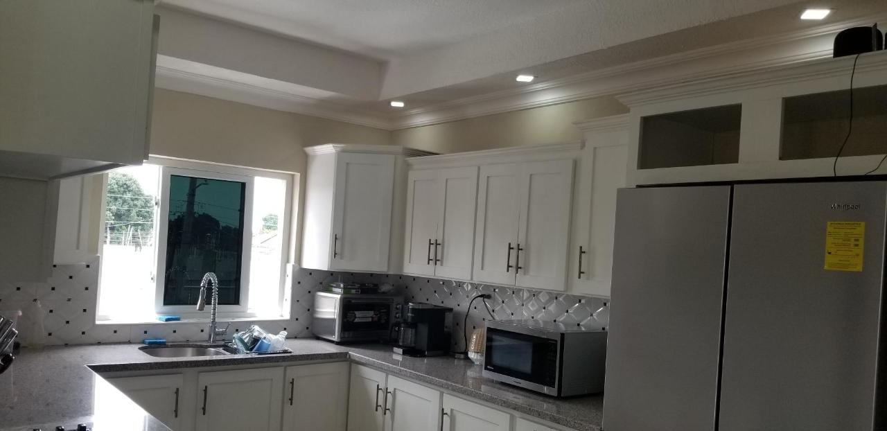 Eighth image of 6-77 Sunrise Crescent, Kingsto in Kingston 19, St. Andrew, Jamaica - property is For Rent