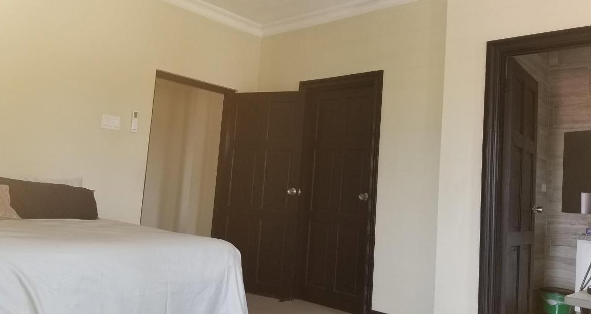 Tenth image of 6-77 Sunrise Crescent, Kingsto in Kingston 19, St. Andrew, Jamaica - property is For Rent