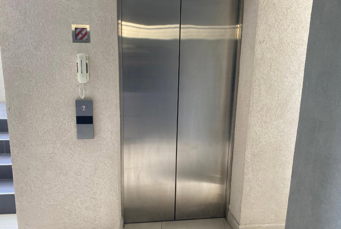 Nineteenth image of 1-5-7 Degenhardt Close in Kingston 6, St. Andrew, Jamaica - property is For Rent