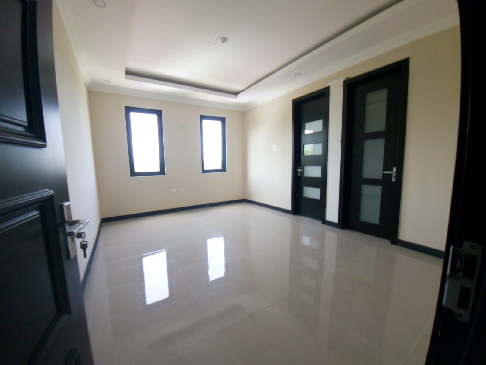 Eighth image of 15-22 Darlington Avenue in Kingston 8, St. Andrew, Jamaica - property is For Rent
