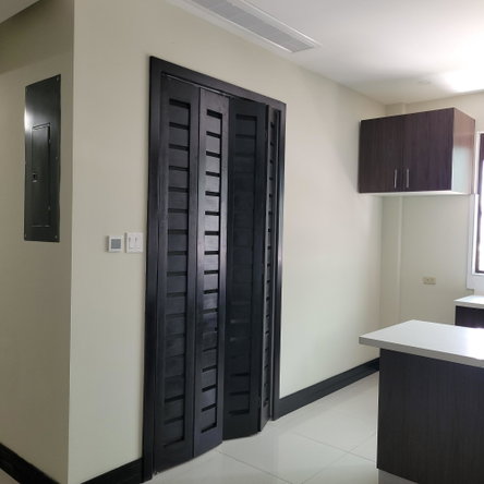 Eighth image of 25-41 Paddington Terrace in Kingston 6, St. Andrew, Jamaica - property is For Rent