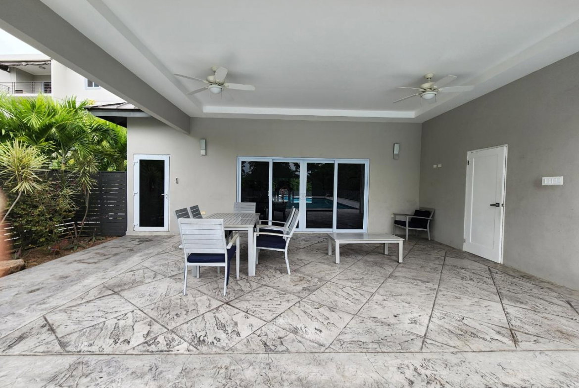 Fourteenth image of 13e-16 Garden Close in Kingston 8, St. Andrew, Jamaica - property is For Sale