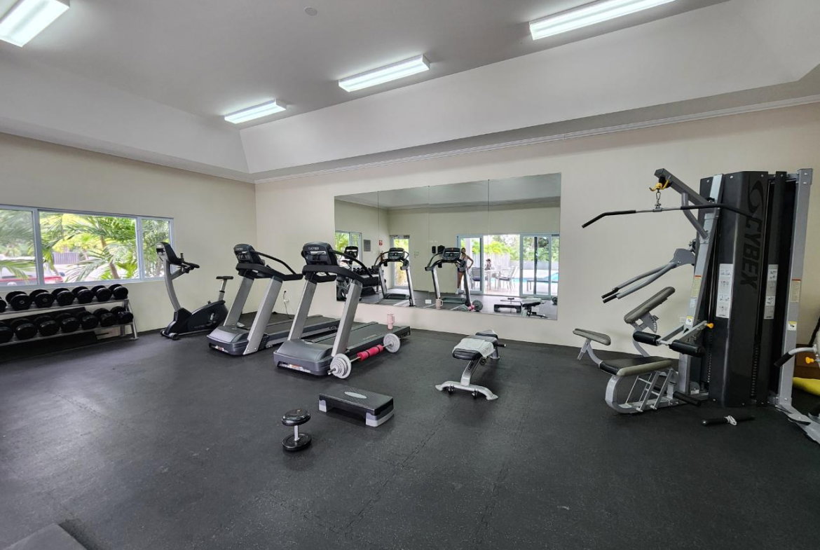 Fifteenth image of 13e-16 Garden Close in Kingston 8, St. Andrew, Jamaica - property is For Sale