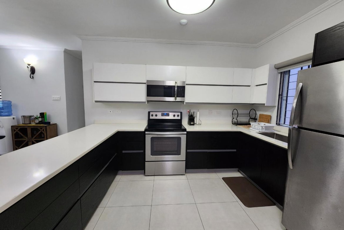 Ninth image of 13e-16 Garden Close in Kingston 8, St. Andrew, Jamaica - property is For Sale