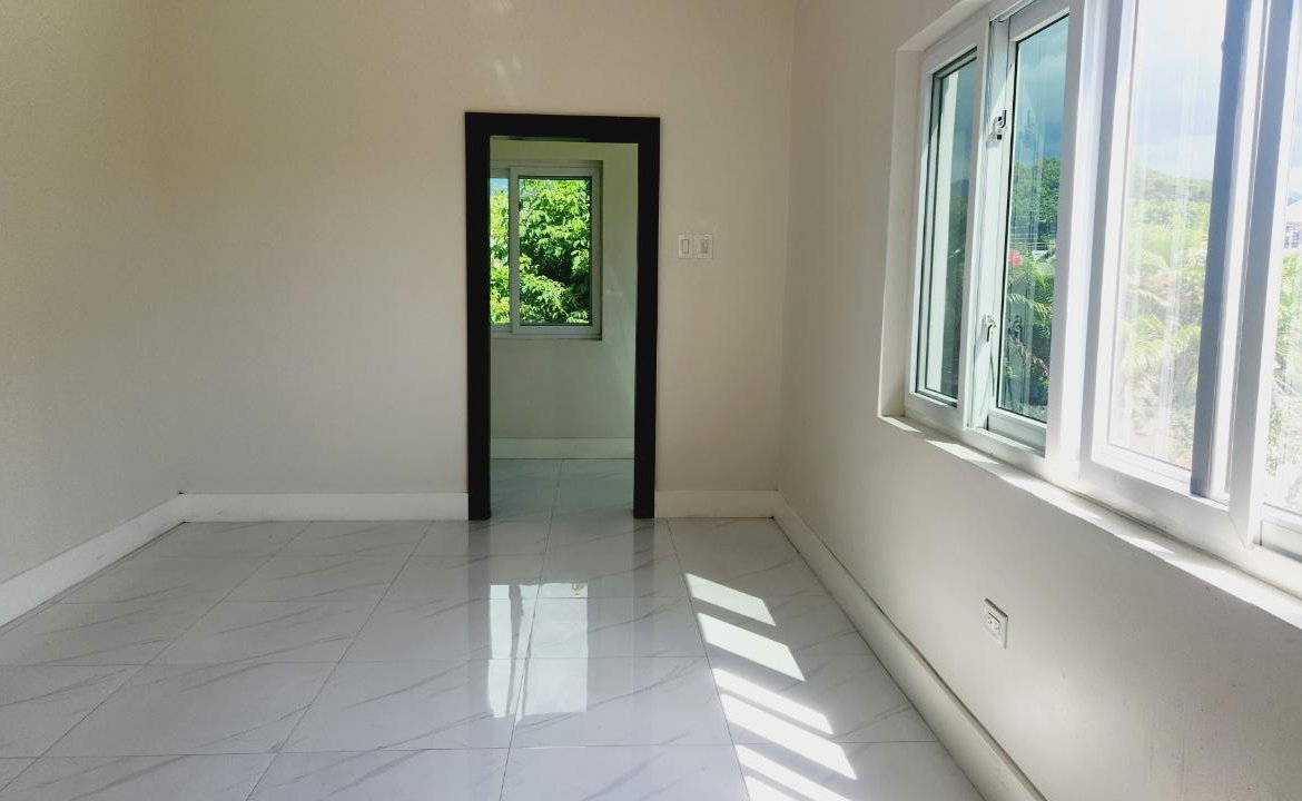 Thirtieth image of 4-2 Merrivale Close, Kingston in Kingston 8, St. Andrew, Jamaica - property is For Sale