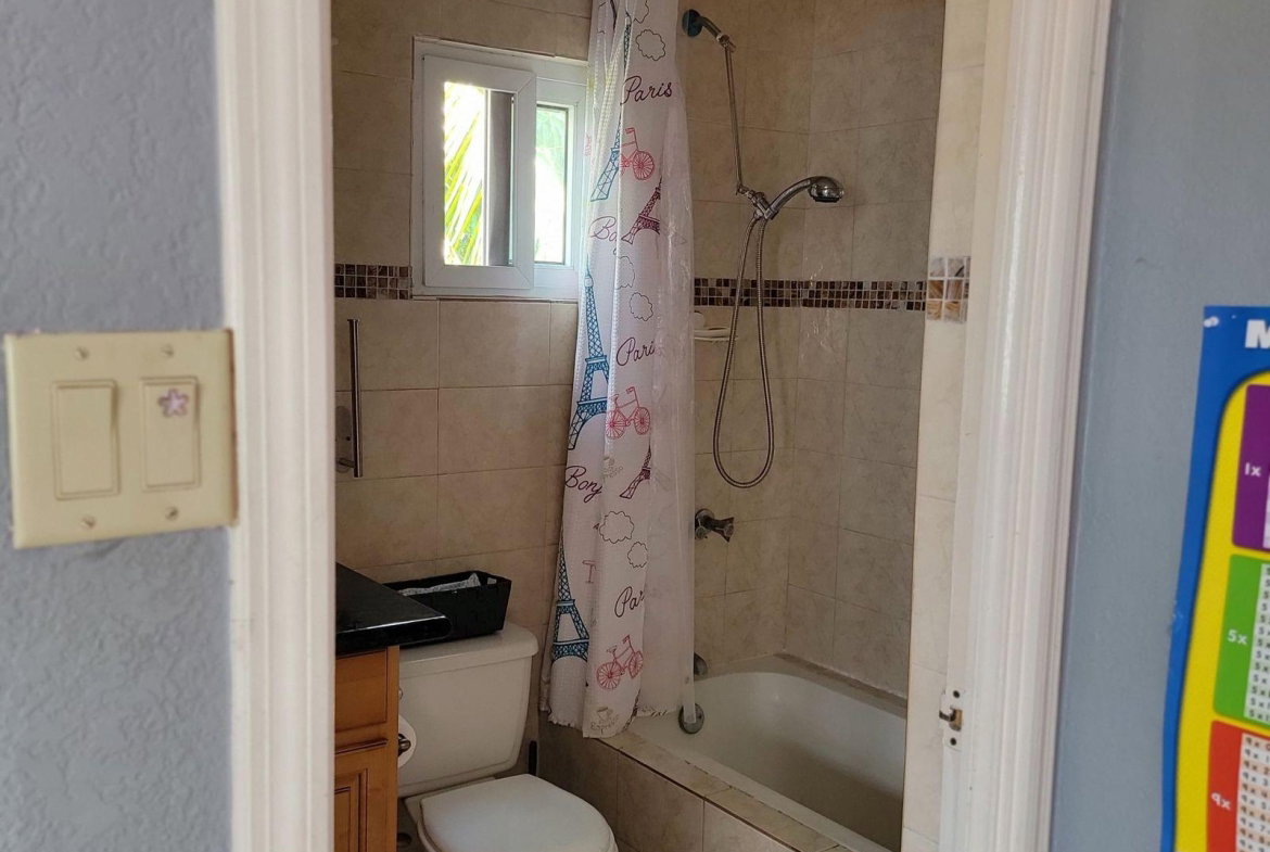 Thirteenth image of Apt 20-4 Waterloo Avenue in Kingston 10, St. Andrew, Jamaica - property is For Sale