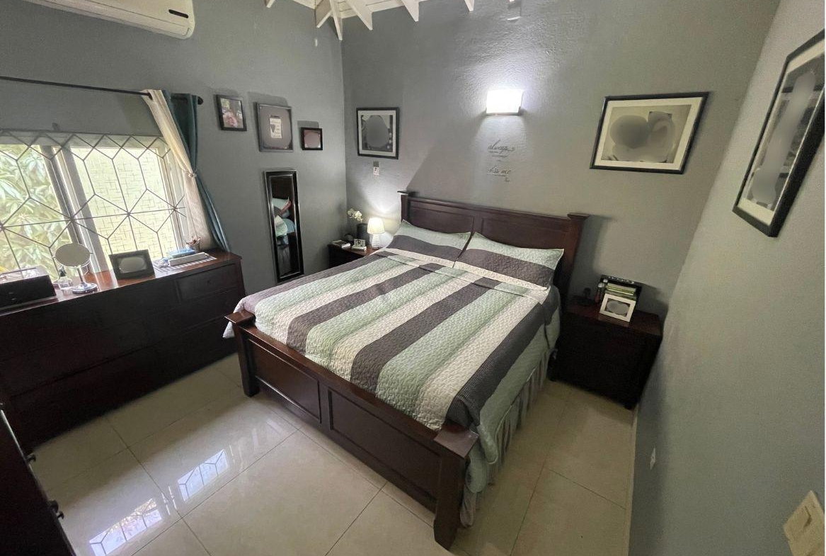 Sixteenth image of Apt 20-4 Waterloo Avenue in Kingston 10, St. Andrew, Jamaica - property is For Sale