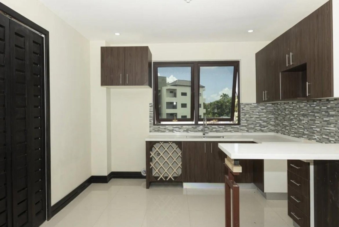 Seventh image of 27-41 Paddington Terrace in Kingston 6, St. Andrew, Jamaica - property is For Sale