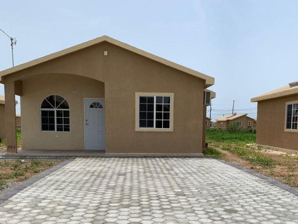 First image of 701 Phoenix Park Village ph in Greater Portmore, St. Catherine, Jamaica - property is For Rent