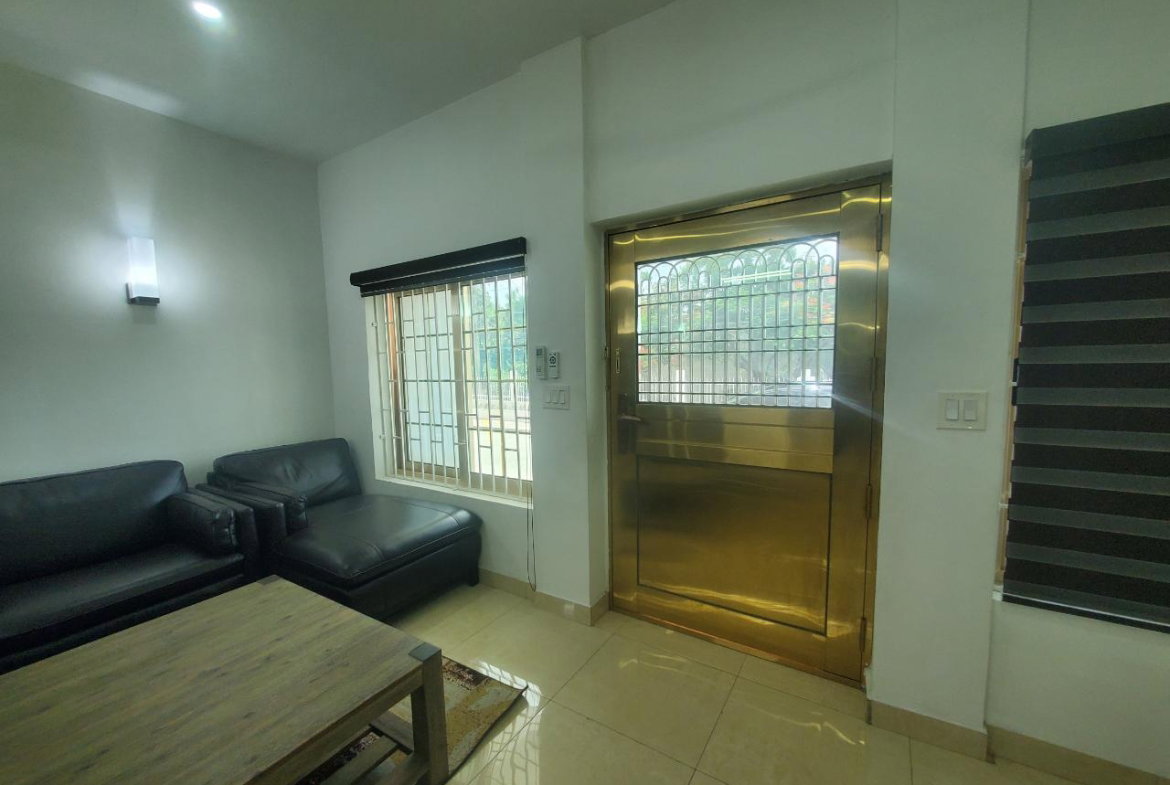 Thirteenth image of 15 Leader's Avenue in Montego Bay, St. James, Jamaica - property is For Rent