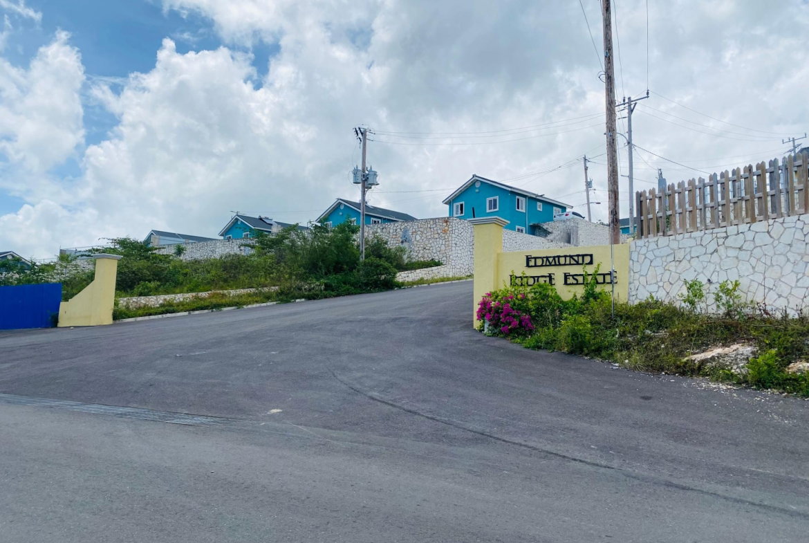 First image of 48 Edmund Ridge in Rose Hall, St. James, Jamaica - property is For Rent