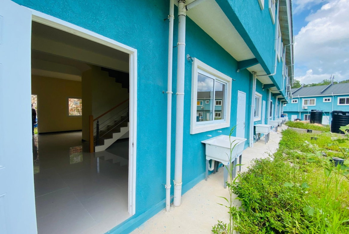 Eighth image of 48 Edmund Ridge in Rose Hall, St. James, Jamaica - property is For Rent