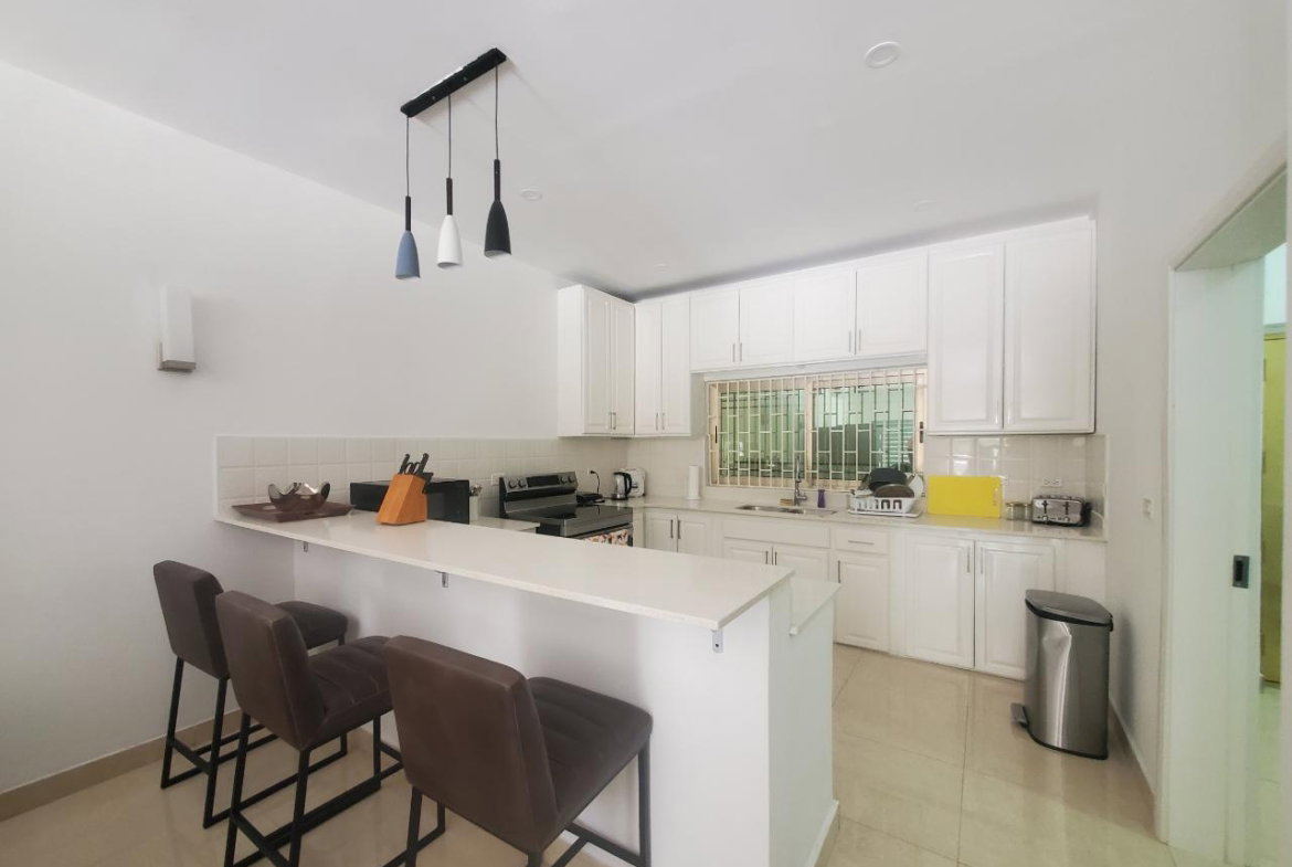 Eighth image of 15 Leader's Avenue in Montego Bay, St. James, Jamaica - property is For Rent