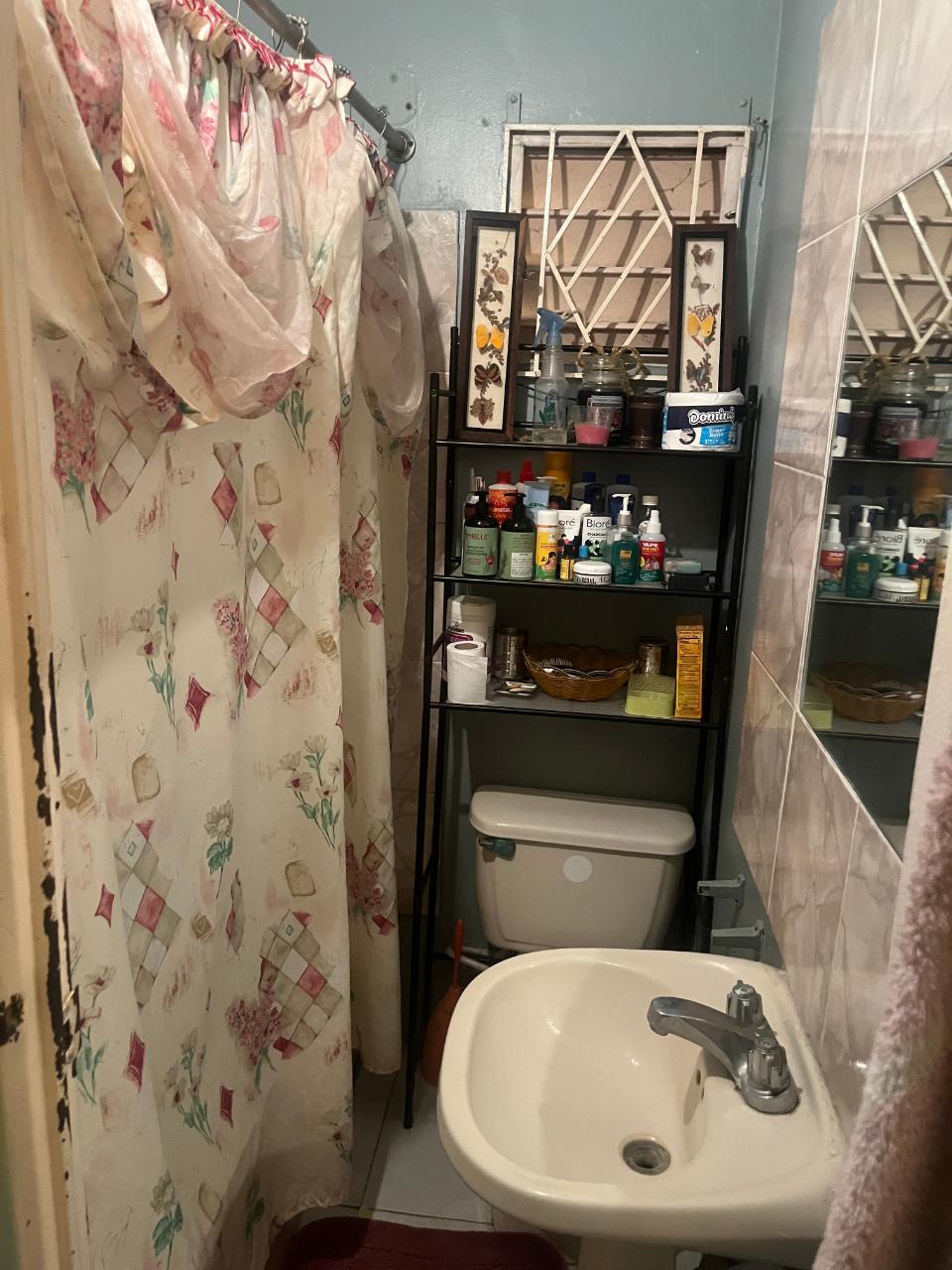 Ninth image of Lot-108 4 East Greater Portmore in Greater Portmore, St. Catherine, Jamaica - property is For Sale