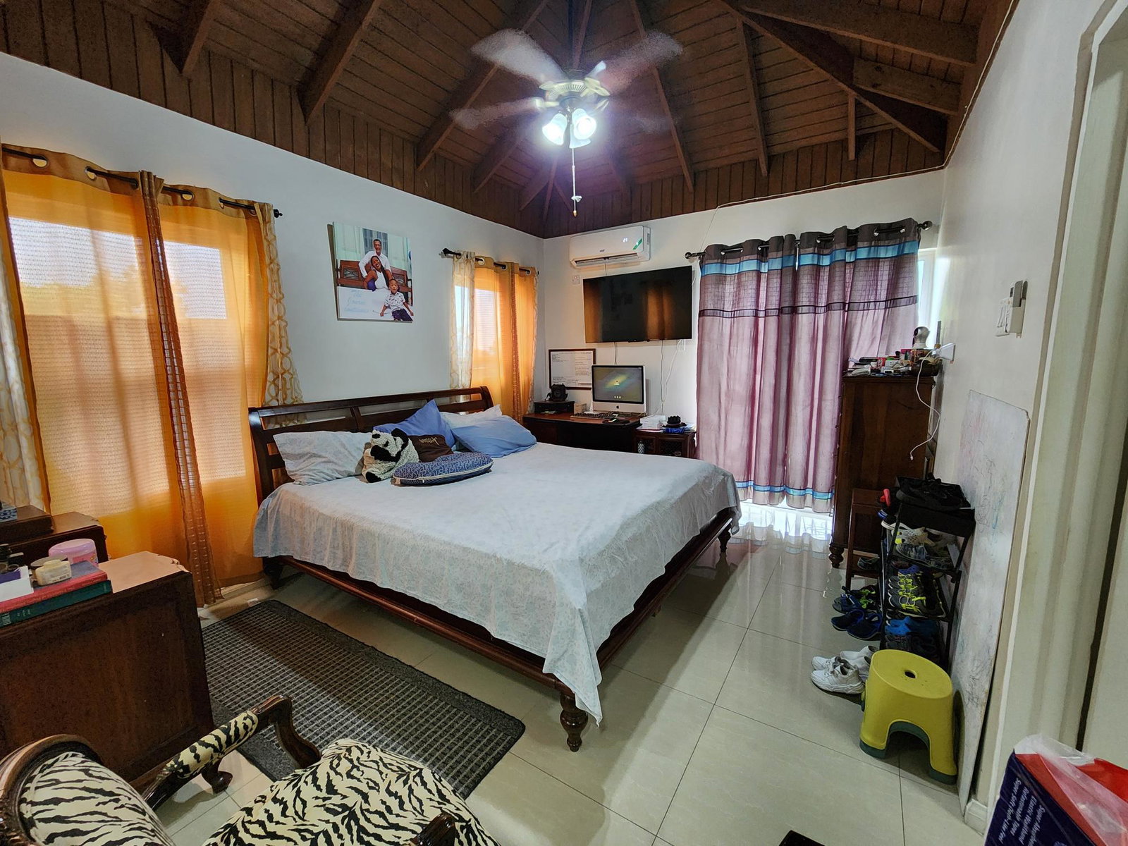 Fifteenth image of 9-2 Fairdene Avenue in Kingston 19, St. Andrew, Jamaica - property is For Sale