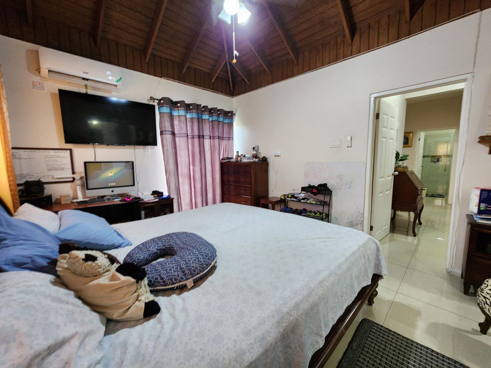 Eighteenth image of 9-2 Fairdene Avenue in Kingston 19, St. Andrew, Jamaica - property is For Sale