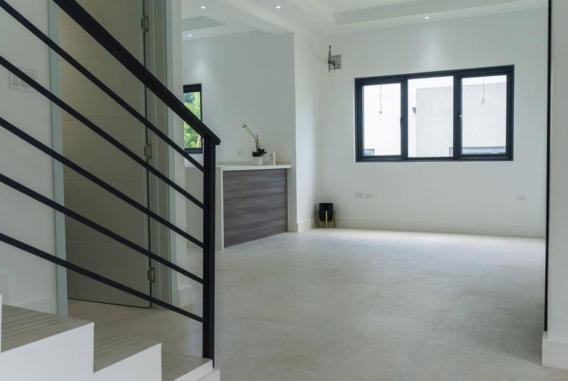 Eleventh image of 2-35 Charlemont Drive, Kingsto in Kingston 6, St. Andrew, Jamaica - property is For Rent