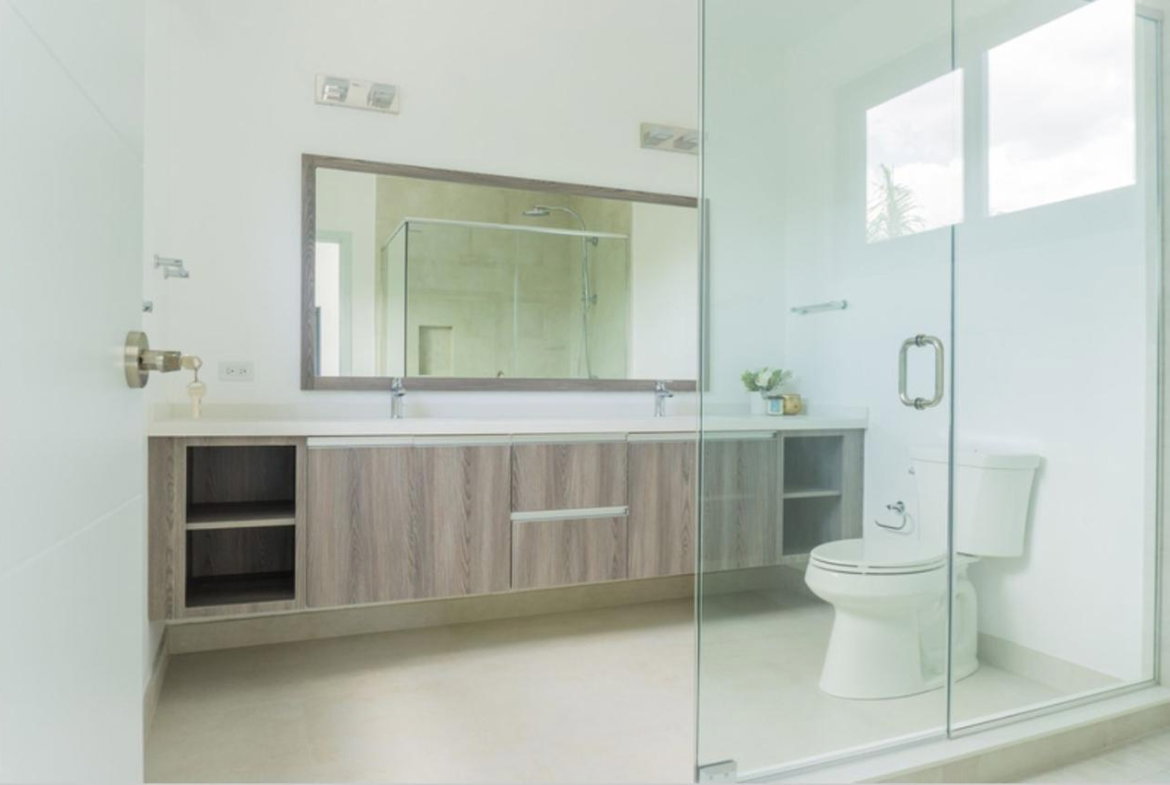 Fourteenth image of 2-35 Charlemont Drive, Kingsto in Kingston 6, St. Andrew, Jamaica - property is For Rent
