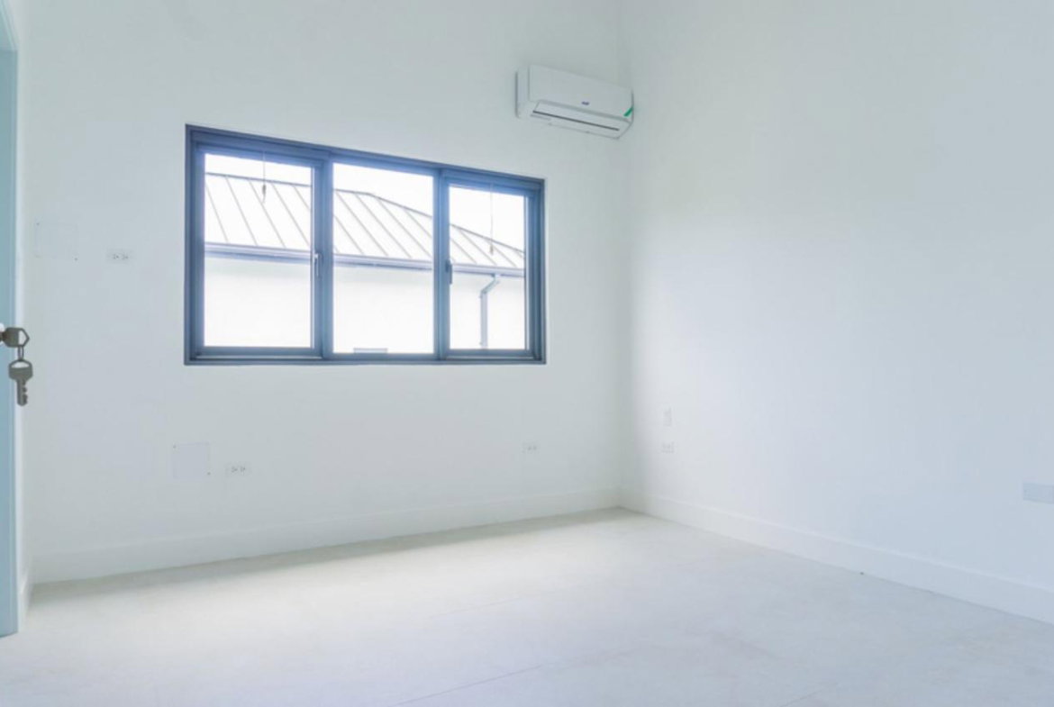 Sixteenth image of 2-35 Charlemont Drive, Kingsto in Kingston 6, St. Andrew, Jamaica - property is For Rent
