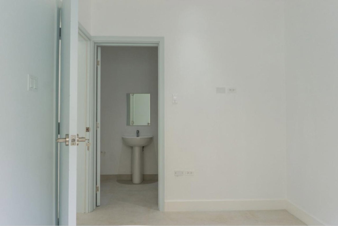 Twenty-Ninth image of 2-35 Charlemont Drive, Kingsto in Kingston 6, St. Andrew, Jamaica - property is For Rent