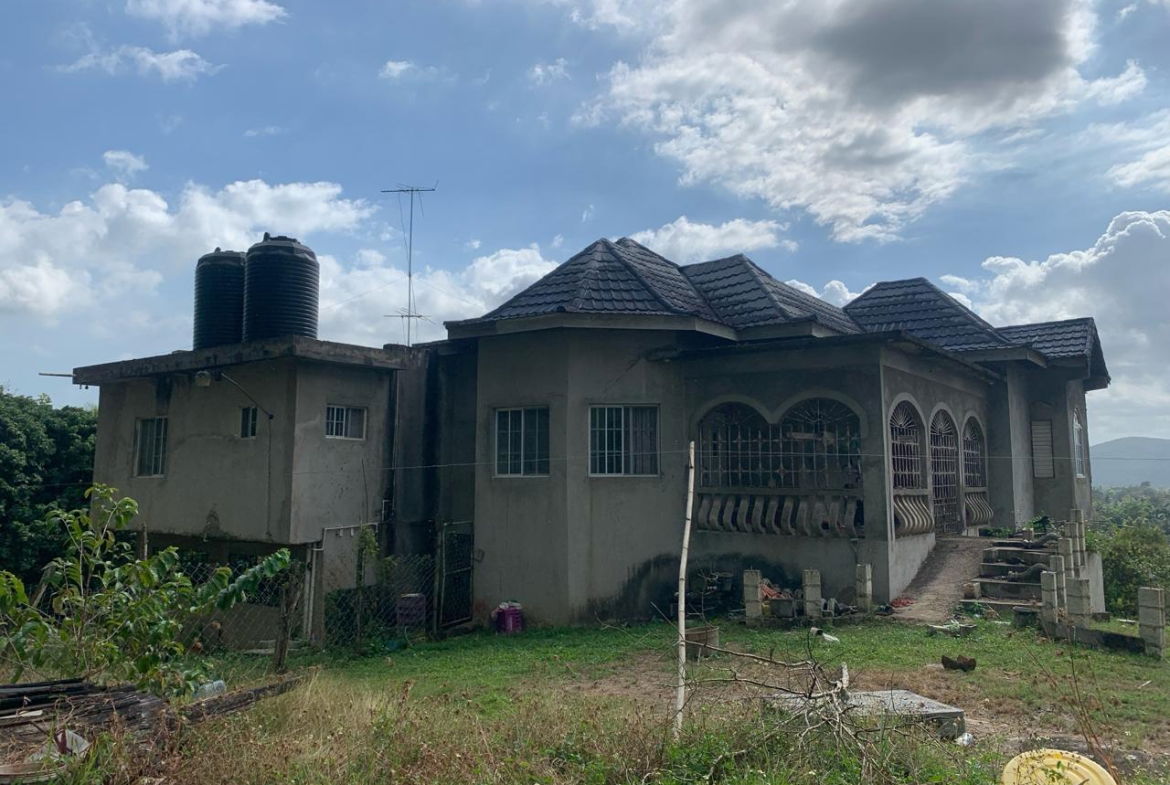 Second image of 25 Buena Vista Blvd., li in Linstead, St. Catherine, Jamaica - property is For Sale