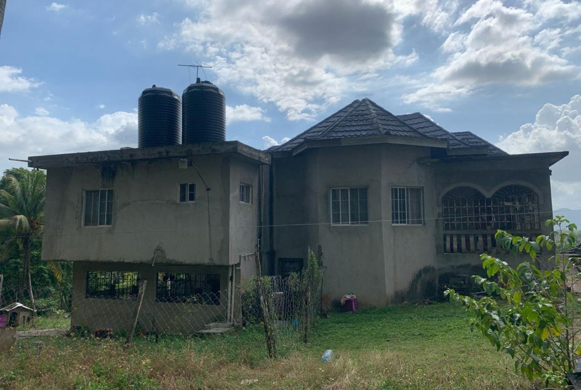 First image of 25 Buena Vista Blvd., li in Linstead, St. Catherine, Jamaica - property is For Sale