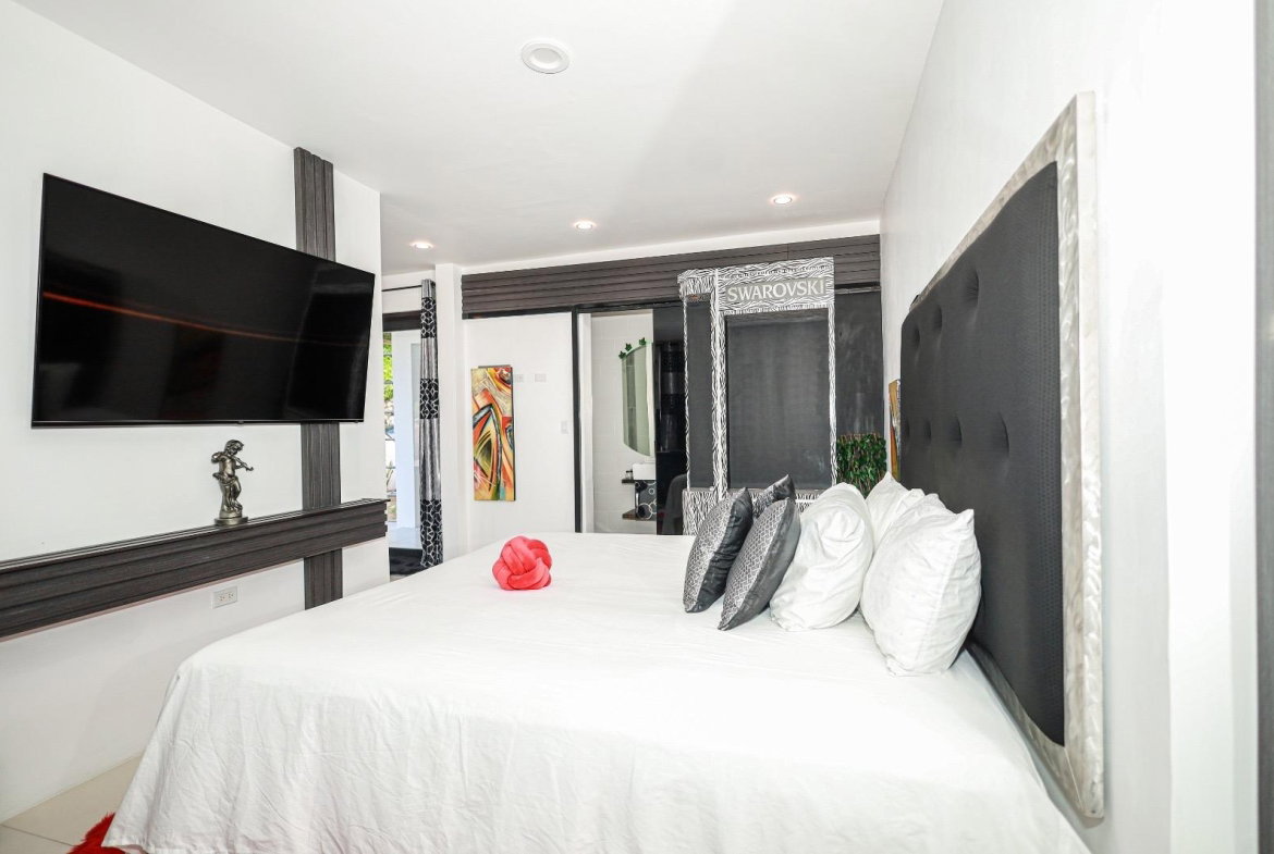 Seventh image of 2-2 Michigan Close in KINGSTON, Kingston, Jamaica - property is For Rent