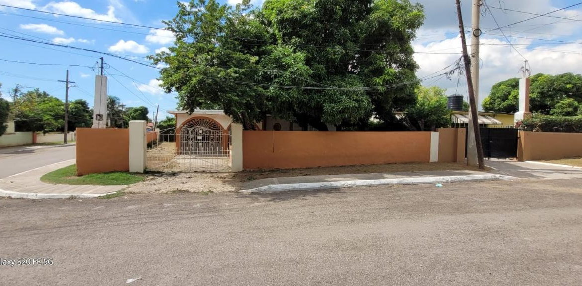 Fifteenth image of 1 Hampstead Park in Mountain View Gardens, St. Andrew, Jamaica - property is For Sale