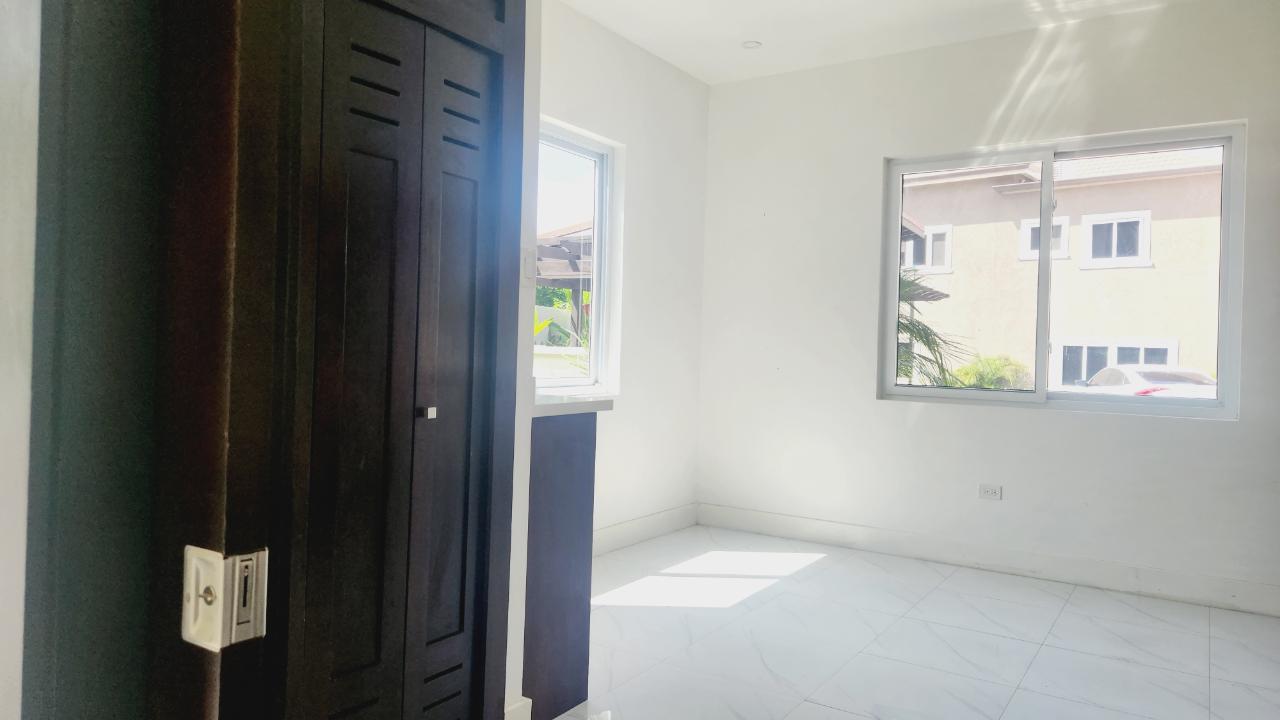 Nineteenth image of 5-2 Merrivale Close, Kingston in Kingston 8, St. Andrew, Jamaica - property is For Sale